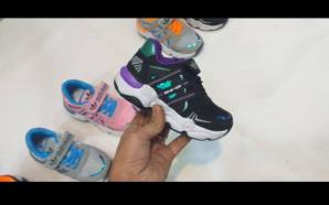 کفش اسپرت دخترانه سفید و مشکی